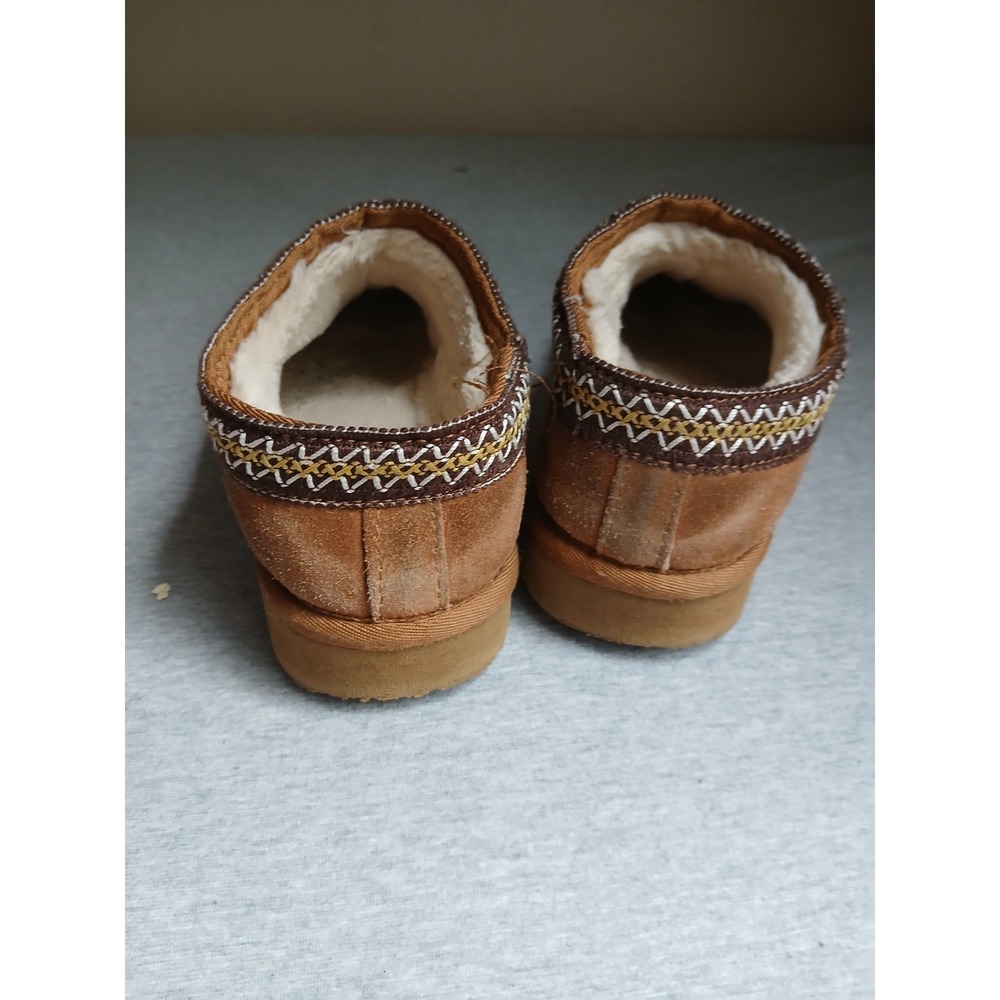 Ugg Slippers Womens 7 Tasman Sheepskin Lined Moccasin Cozy Slip On Western - Picture 3 of 10